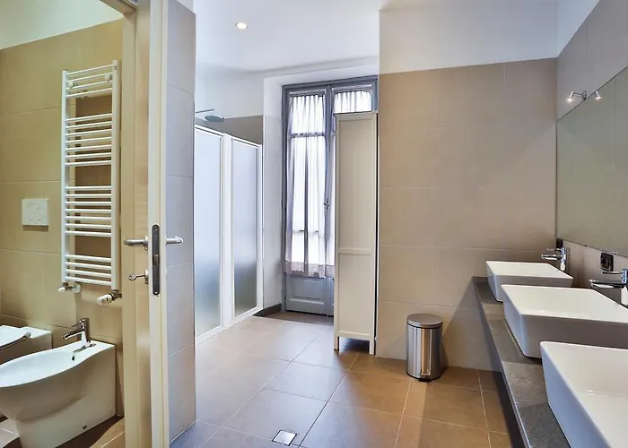 Maison B Bed & Breakfast *